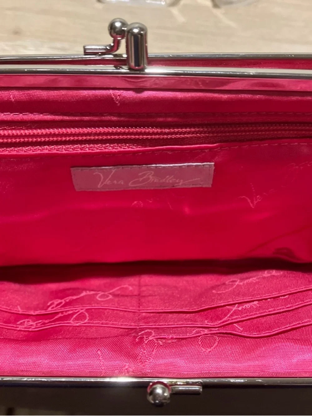 Vera Bradley Bright Pink Quilted Kiss-Lock Wallet - Picture 3 of 5